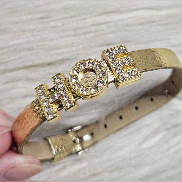 Jewelry - H** Bracelet 😅